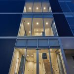 ②店舗エントランス